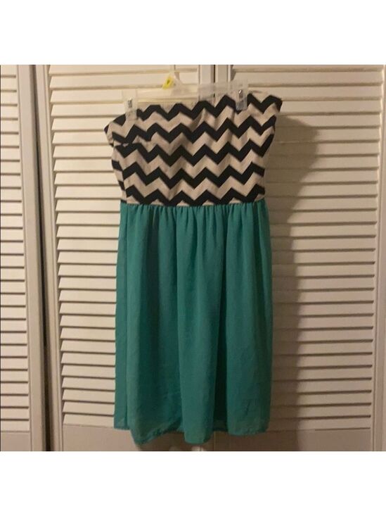 Sequin Hearts Dresses & Skirts - Dress
